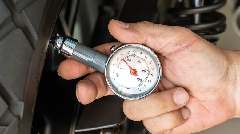 tire pressure moto tire